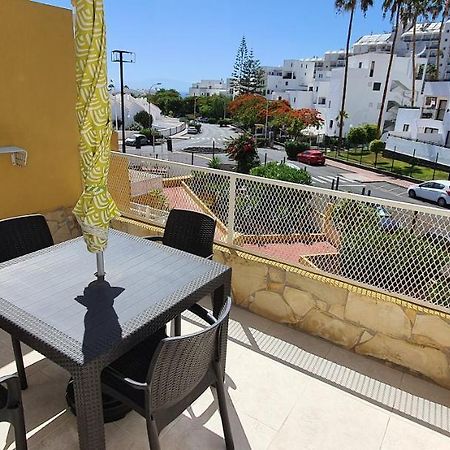 Apartment In Orlando Адехе Екстериор снимка